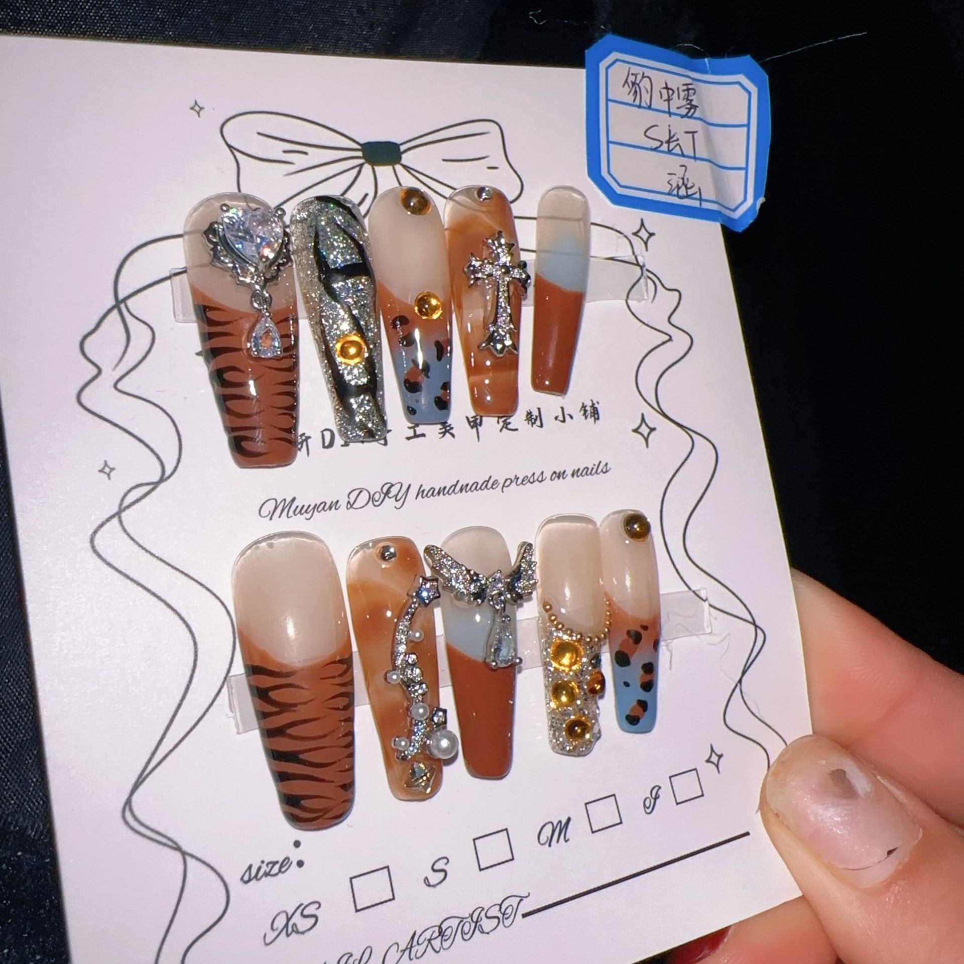 Kuku Palsu Motif Leopard dan G - Nail Art Leopard ulasan dan harga