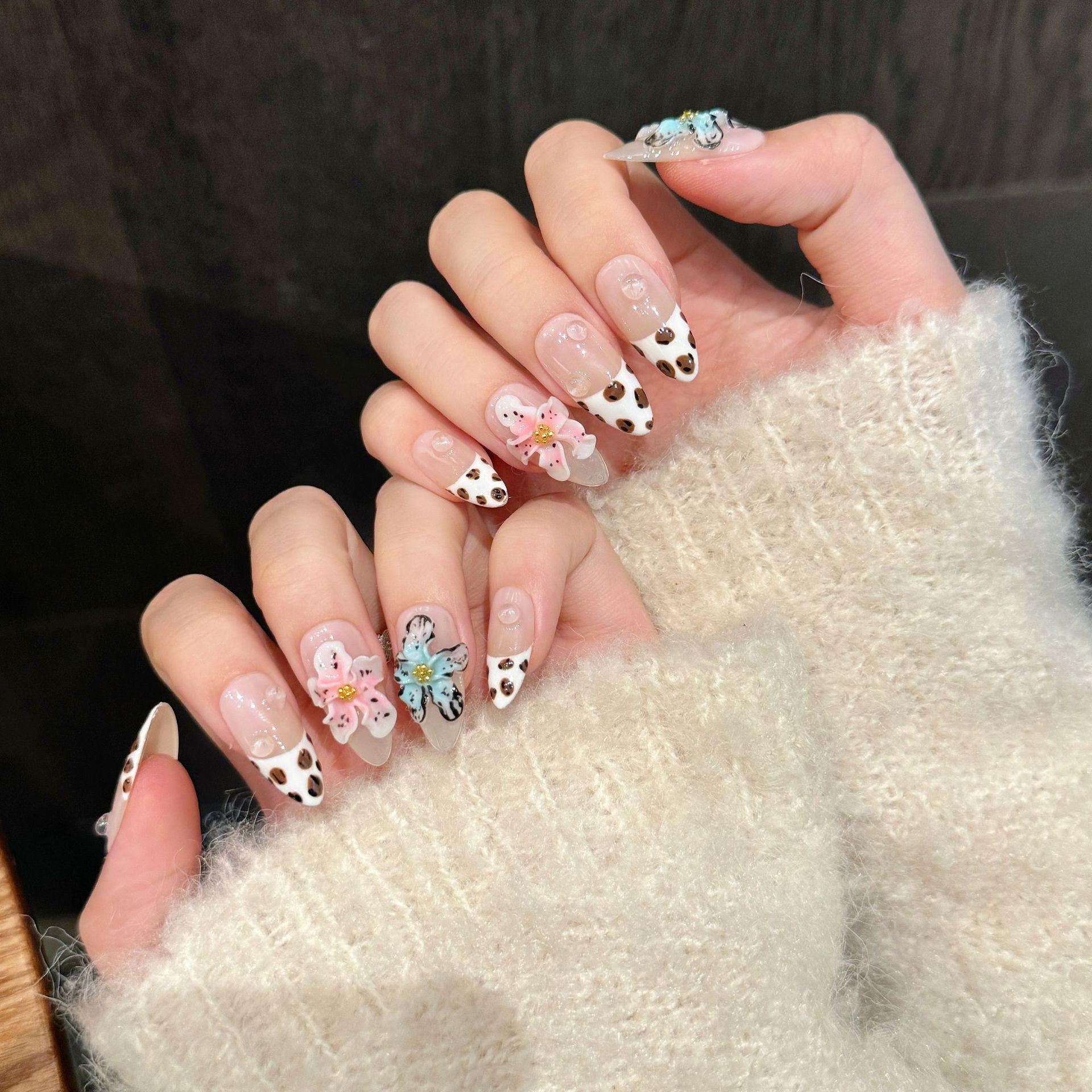 10 buah Glossy Almond buatan t - Nail Art Leopard ulasan dan harga